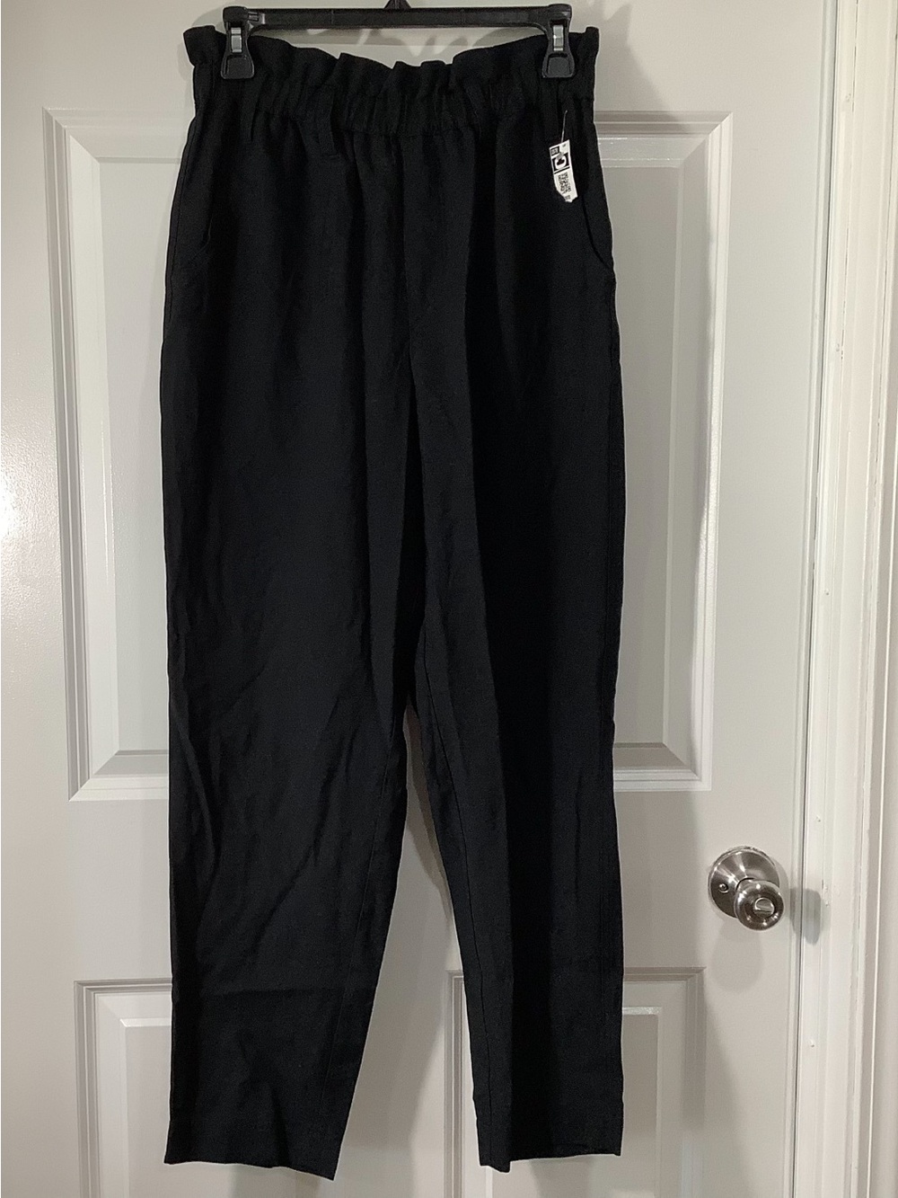 a new day Black Elastic-Waist Jogger Pants small NWT.